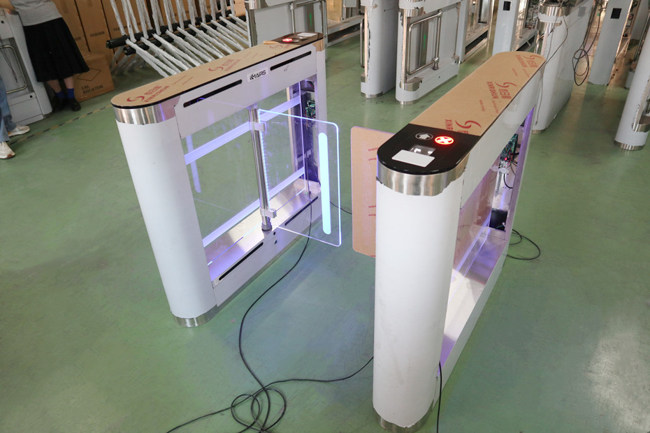 swing turnstile
