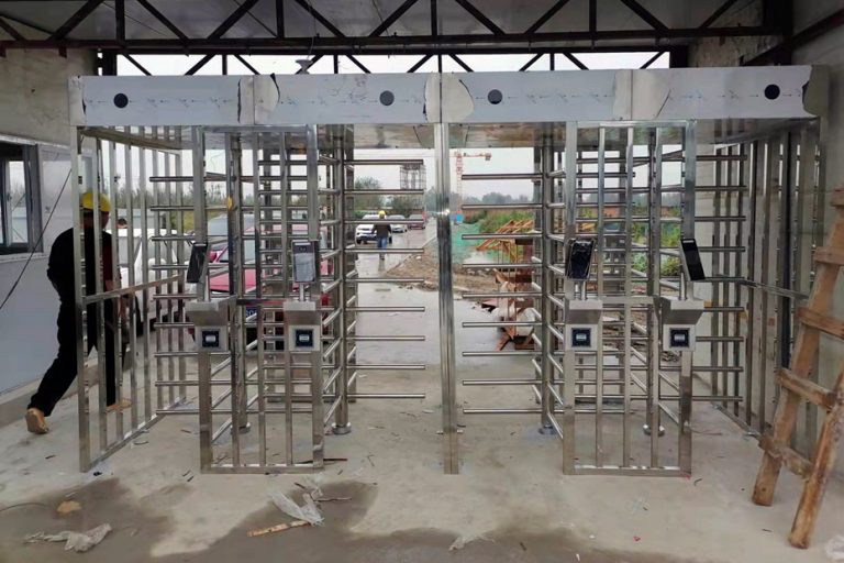 Why use construction turnstiles in 2024 - MairsTurnstile